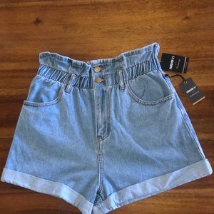 Forever21 contemporary high waist shorts
